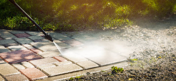 Best Graffiti Removal  in Saddle Rock, NY